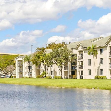 Stunning Centrally Located Apartments At New River Cove In South Florida Fort Lauderdale Esterno foto