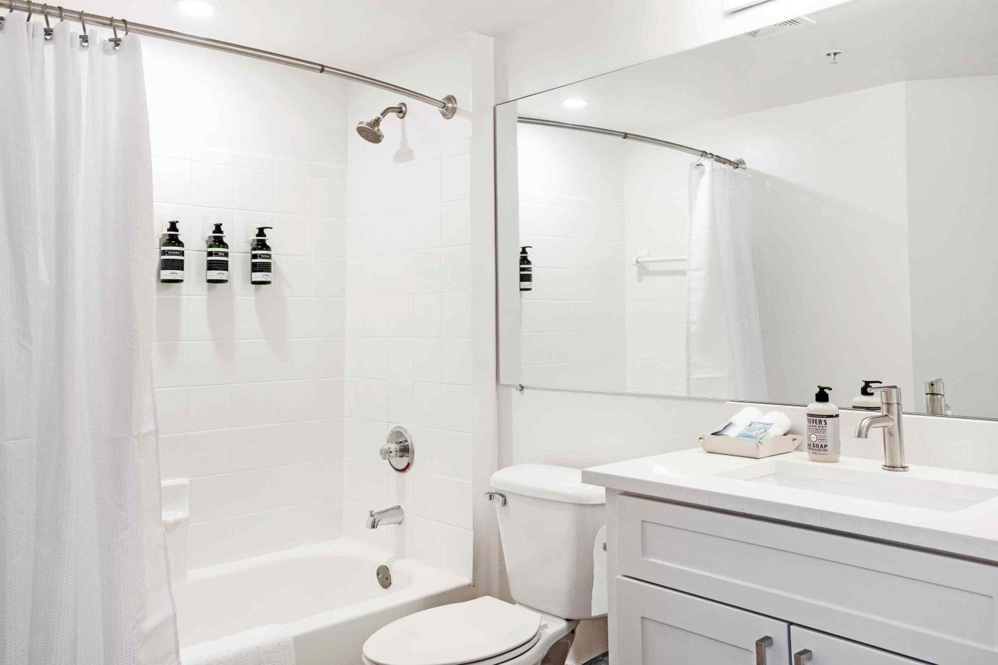 Stunning Centrally Located Apartments At New River Cove In South Florida Fort Lauderdale Esterno foto